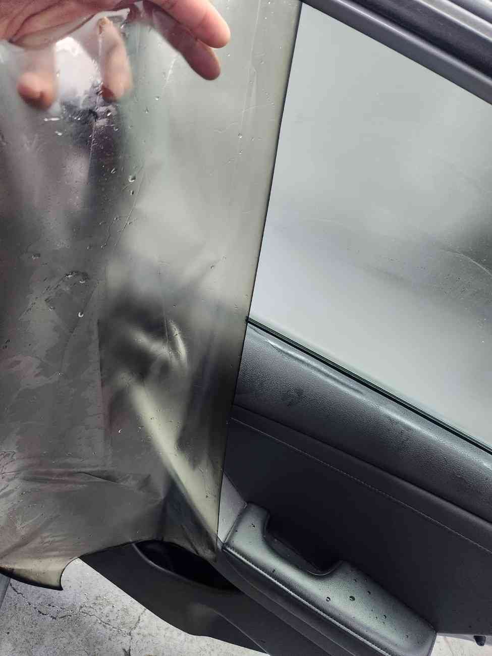 Expert mobile window tinting service in Mission Hills, CA with Mobile San Fernando Car Glass